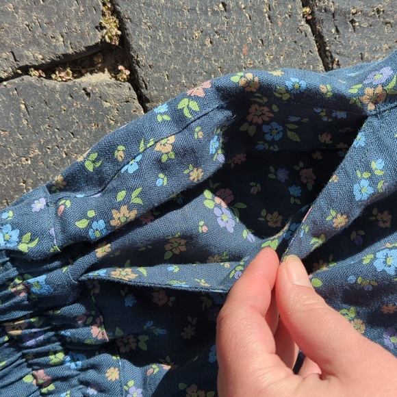 Loose Linen Pants, Dusky Florals, Women's Size M/L - Picture 3 of 15